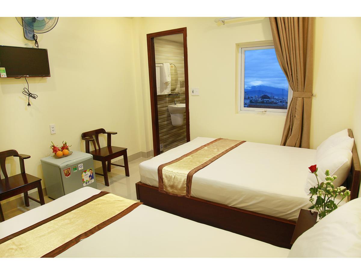 Thanh Nhan Hotel Дананг Экстерьер фото